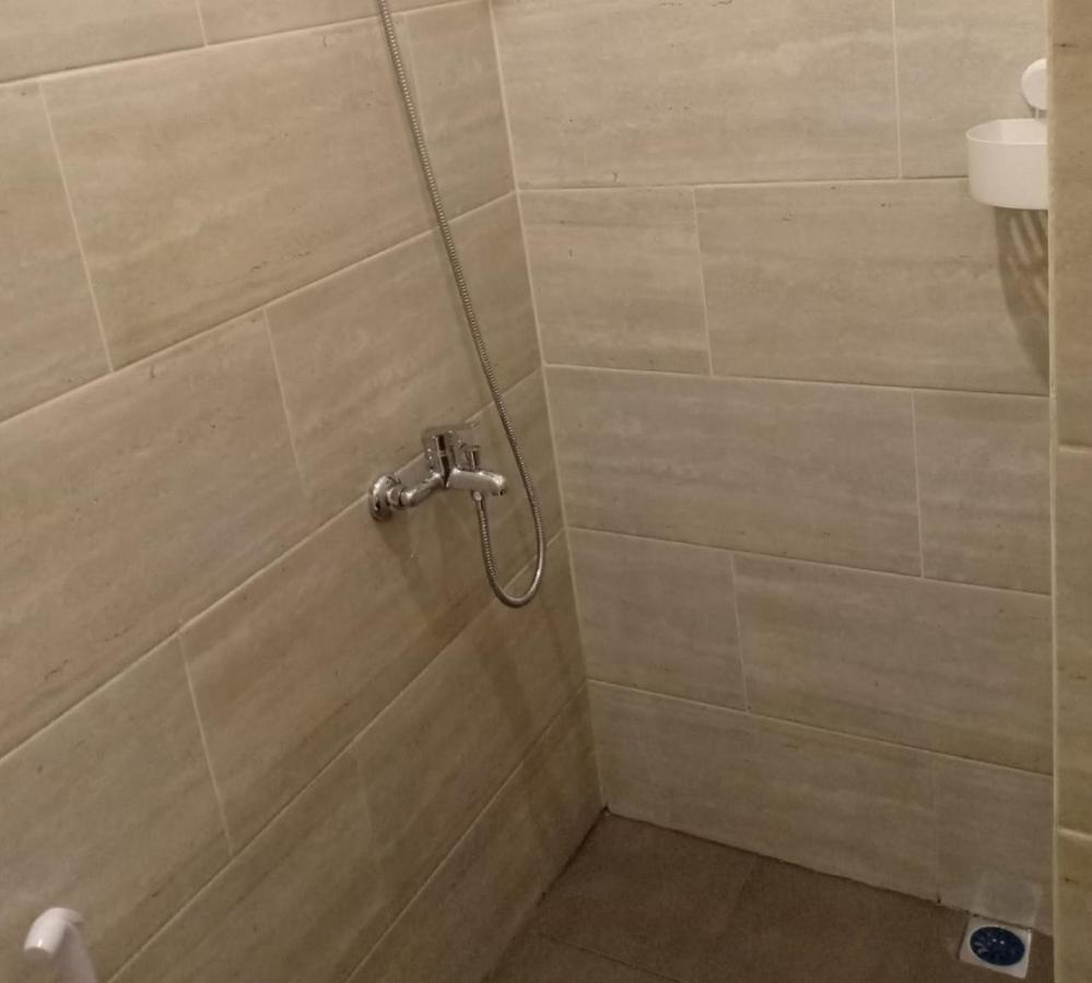 NYENYAK MRT Lebak Bulus Simatupang Hotel Jakarta Bagian luar foto