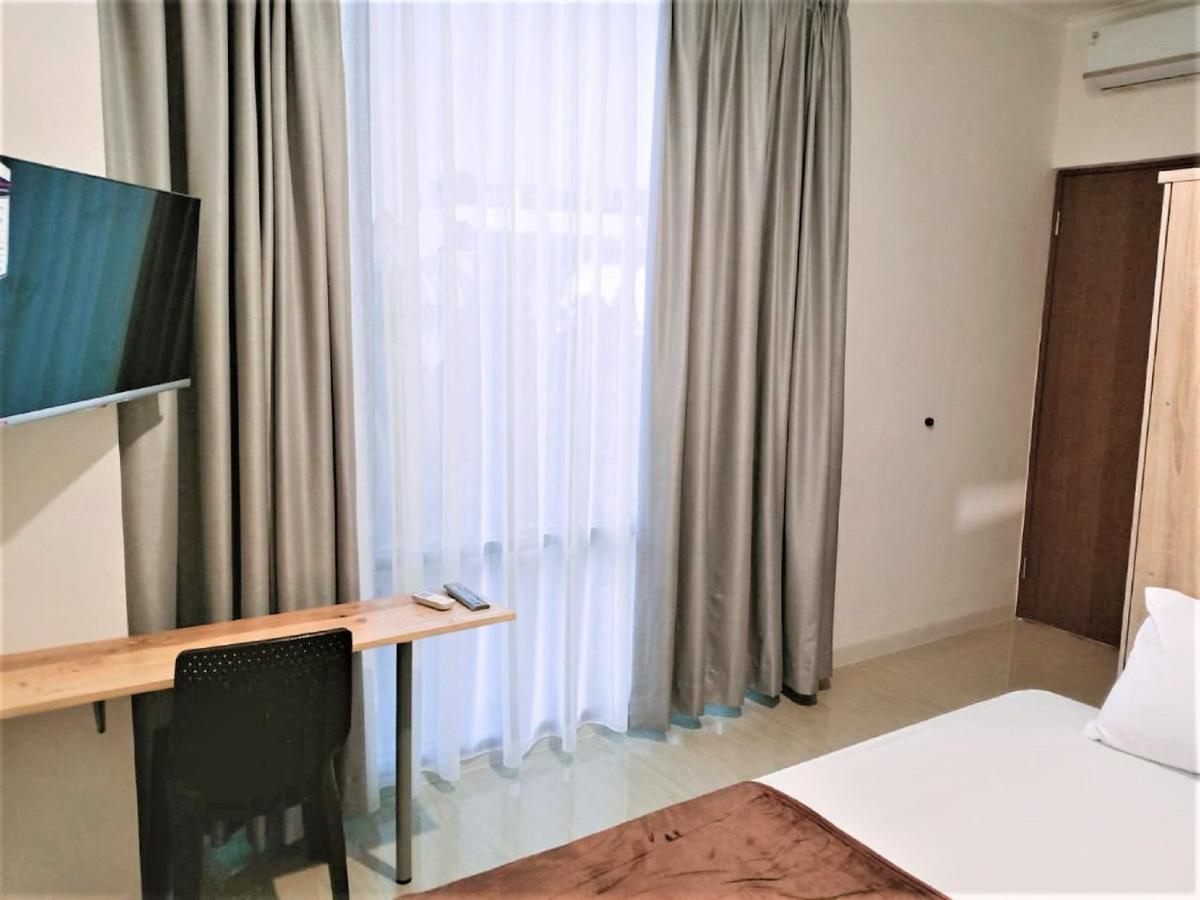 NYENYAK MRT Lebak Bulus Simatupang Hotel Jakarta Bagian luar foto